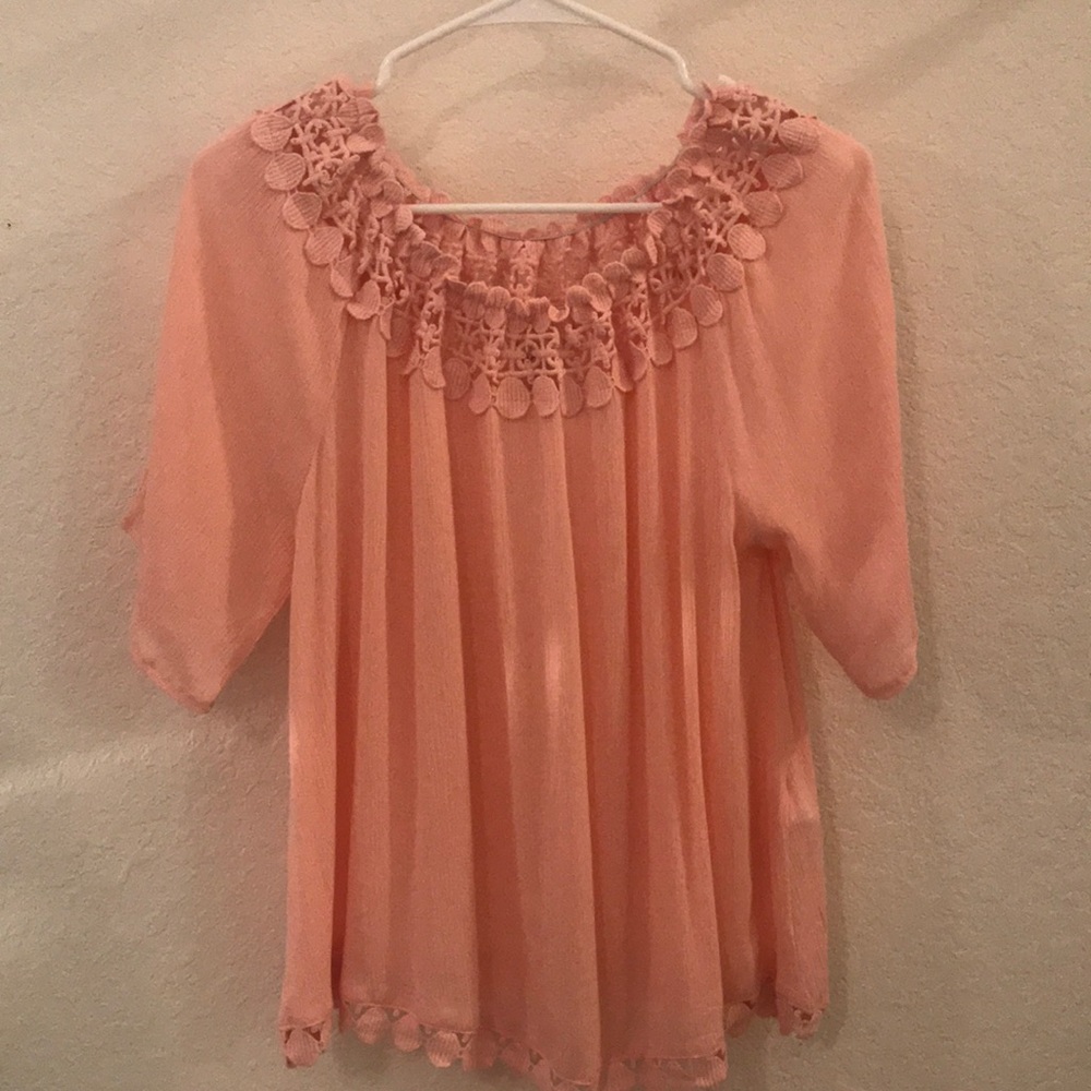 Pink blouse - Picture 2 of 6